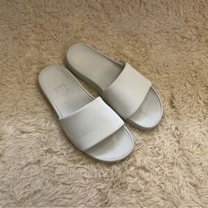 lululemon athletica Restfeel Slides